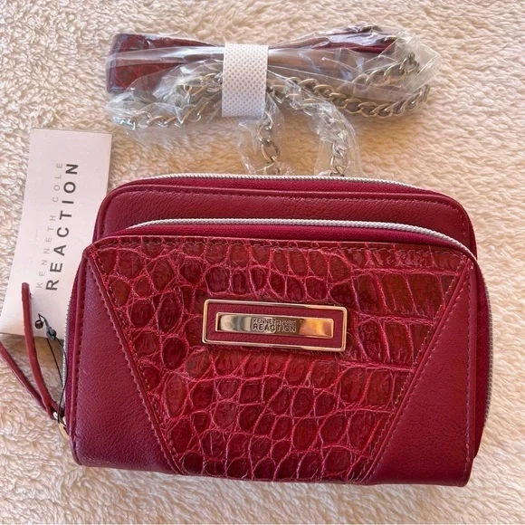 CLEARANCE MINI WALLET Kenneth Cole Reaction Red Small Crossbody CROC BAG NWT 4x6 - Picture 1 of 10